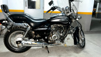Black Bajaj Avenger Cruise 220