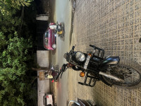 Black Royal Enfield Classic 500