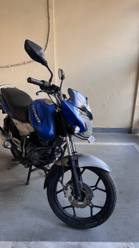 Blue Bajaj Discover 125 ST