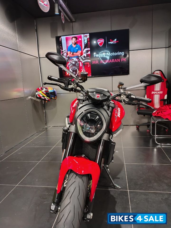 Ducati Monster 937cc