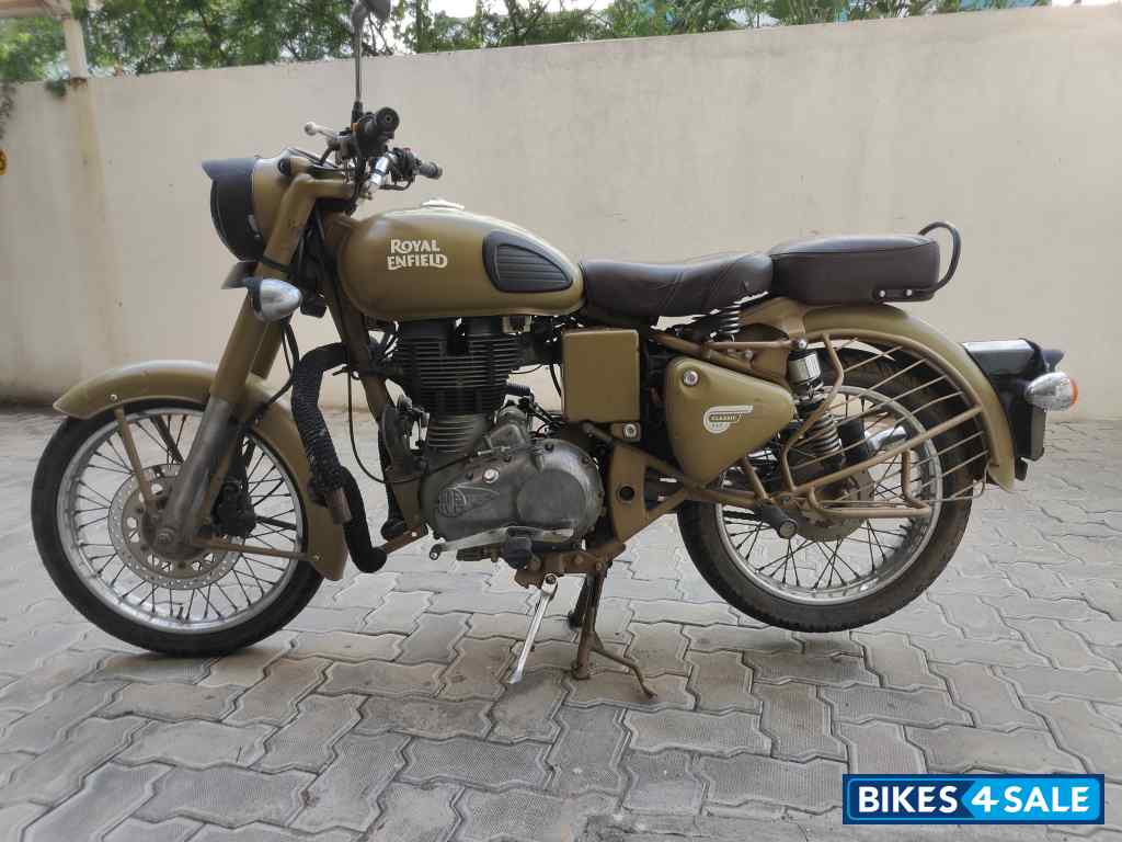 Royal Enfield Classic Desert Storm
