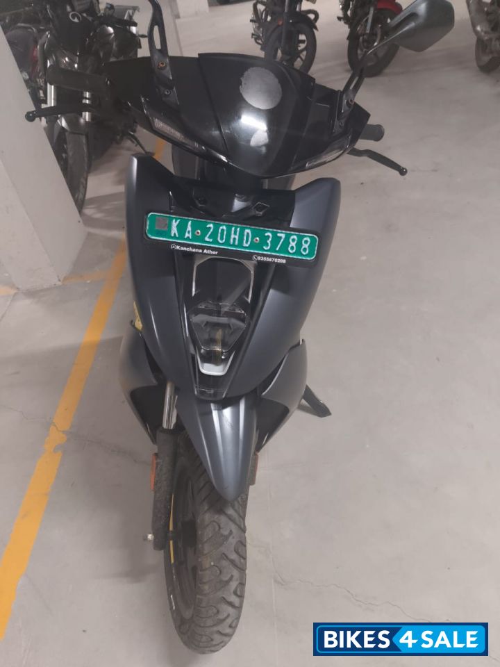 Space Grey Ather 450X