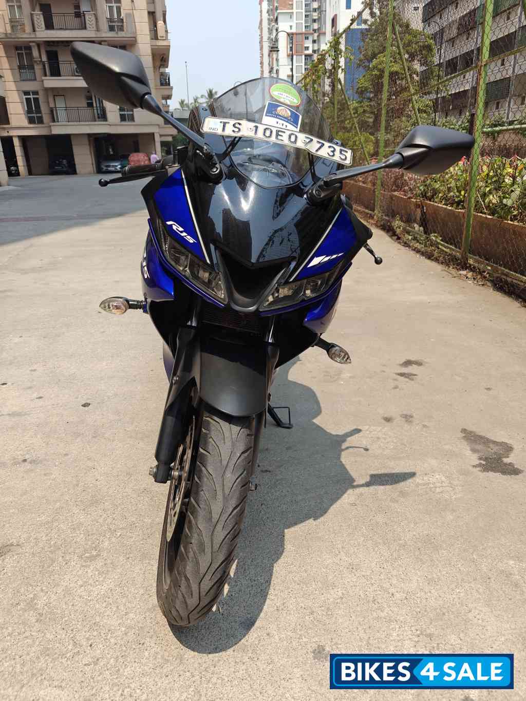 Racing Blue Yamaha YZF R15 V3