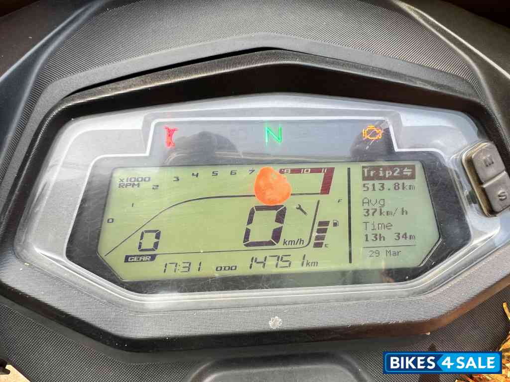 Gray Hero Glamour Xtec