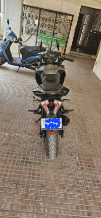 Pewter Grey Bajaj Pulsar RS 200 BS6