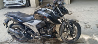 Black TVS Apache RTR 160 4V BS6
