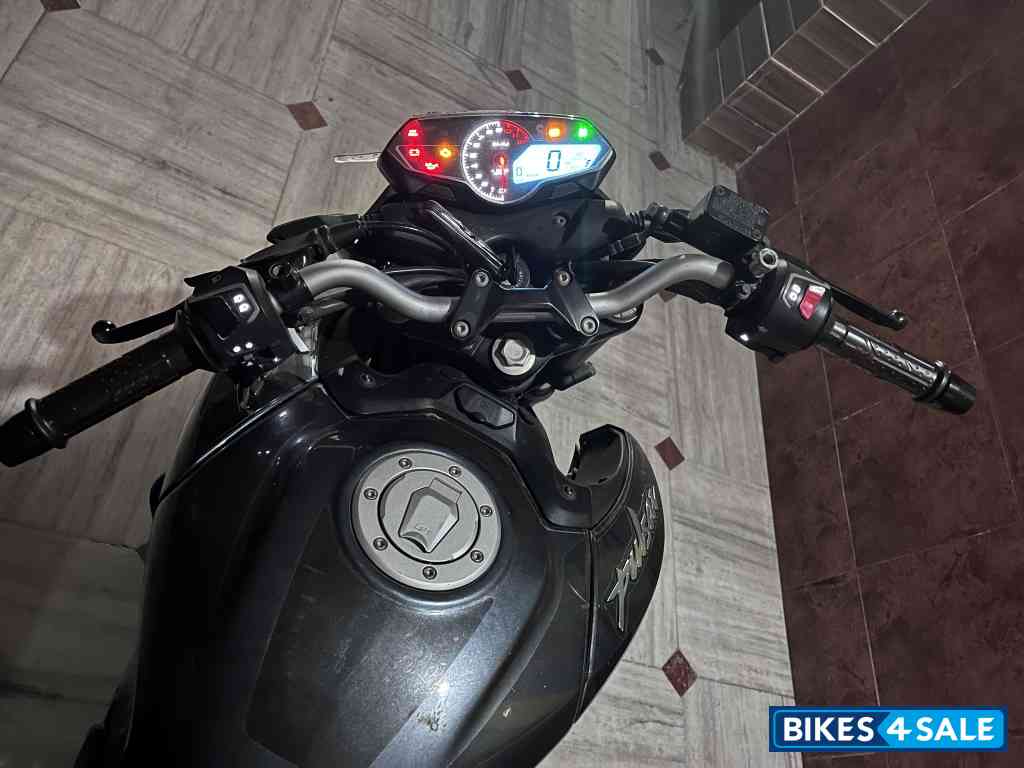 Bajaj Pulsar N250 Bajaj Pulsar N250
