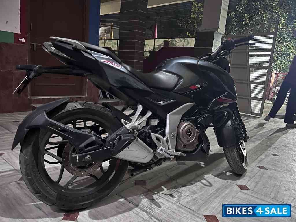 Bajaj Pulsar N250 Bajaj Pulsar N250