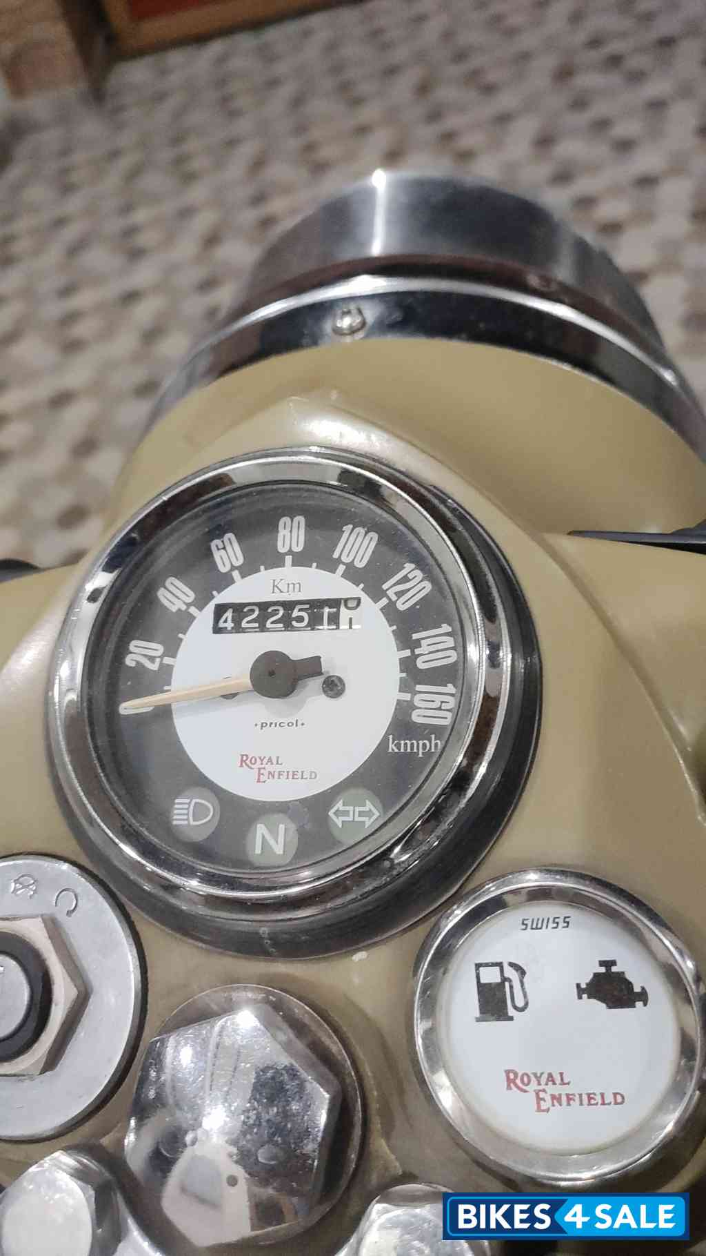 Royal Enfield Classic Desert Storm