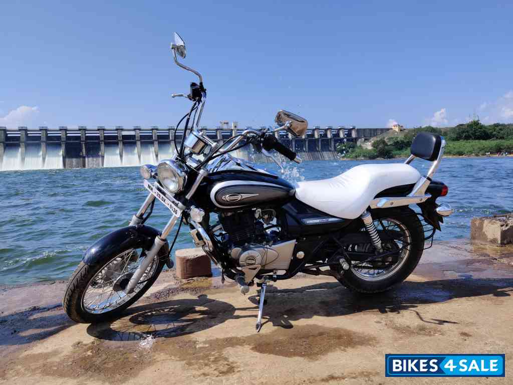 Bajaj Avenger Cruise 220