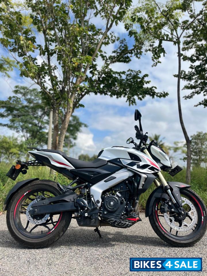 Bajaj Pulsar NS400Z