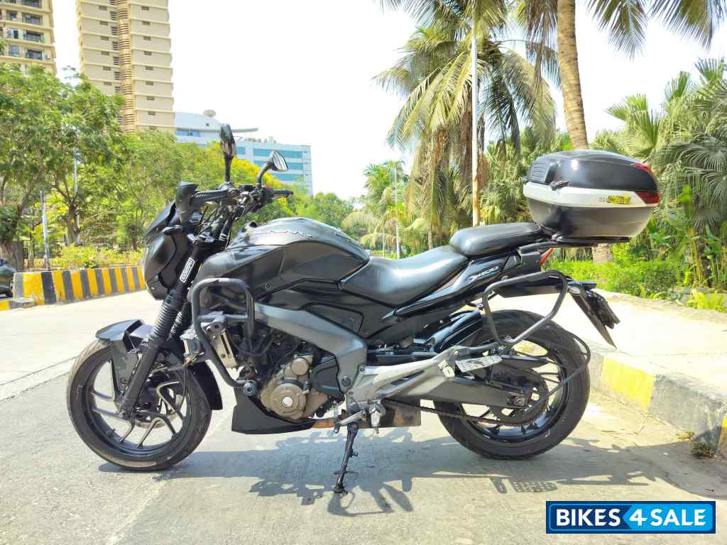 Bajaj Dominar 400 Disc
