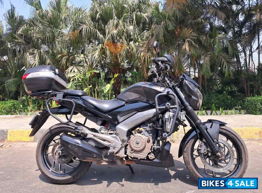 Bajaj Dominar 400 Disc
