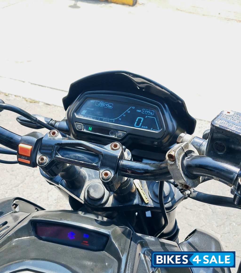 Bajaj Dominar 400 Disc
