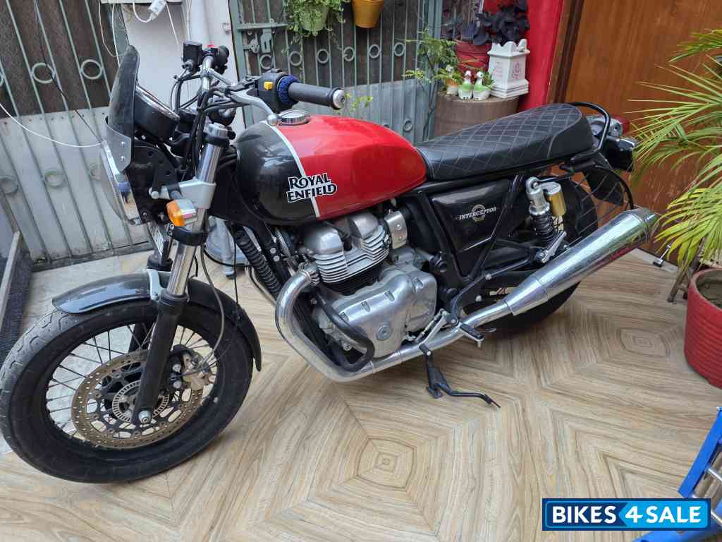 Royal Enfield Interceptor 650 Twin