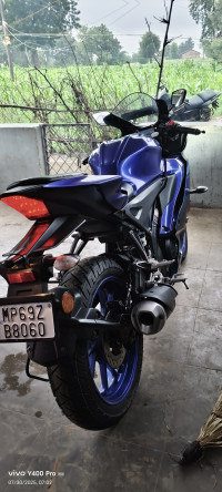 Blue Yamaha R15 V4