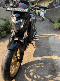 Matte Black Bajaj Dominar 400