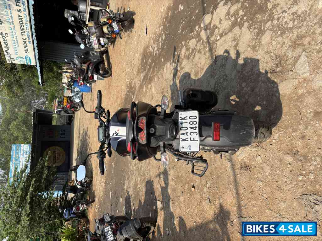 TVS Apache RTR 160 4V Special Edition TVS Apache RTR 160 4V Special Edition