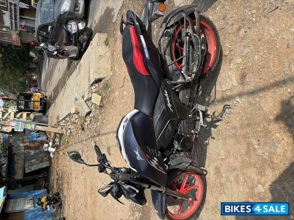 TVS Apache RTR 160 4V Special Edition TVS Apache RTR 160 4V Special Edition
