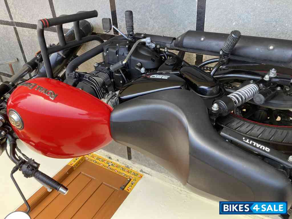 Red Royal Enfield Thunderbird X 350