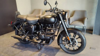 Royal Enfield Classic Stealth Black 2025 Model