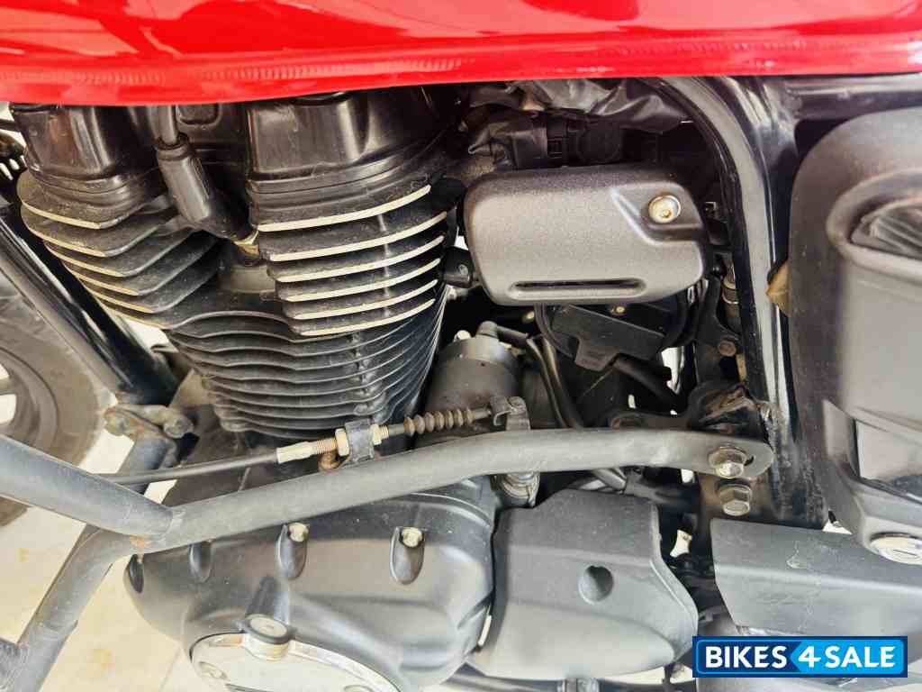 Honda 2023 CB350RS DLX Pro Dual Tone