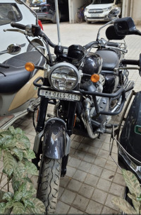 Royal Enfield Super Meteor 650