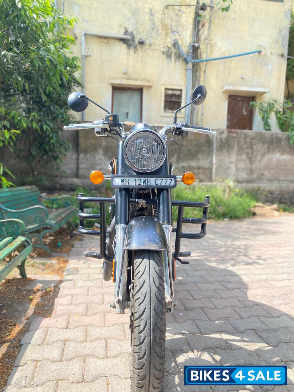 Black Gold Royal Enfield Bullet Standard 350