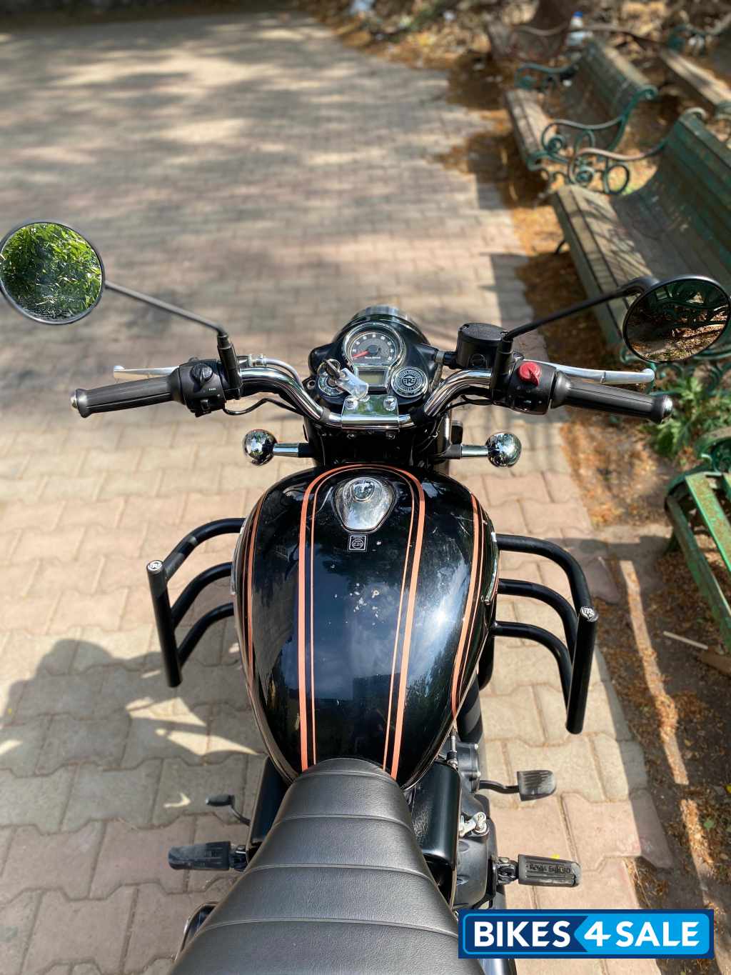 Black Gold Royal Enfield Bullet Standard 350