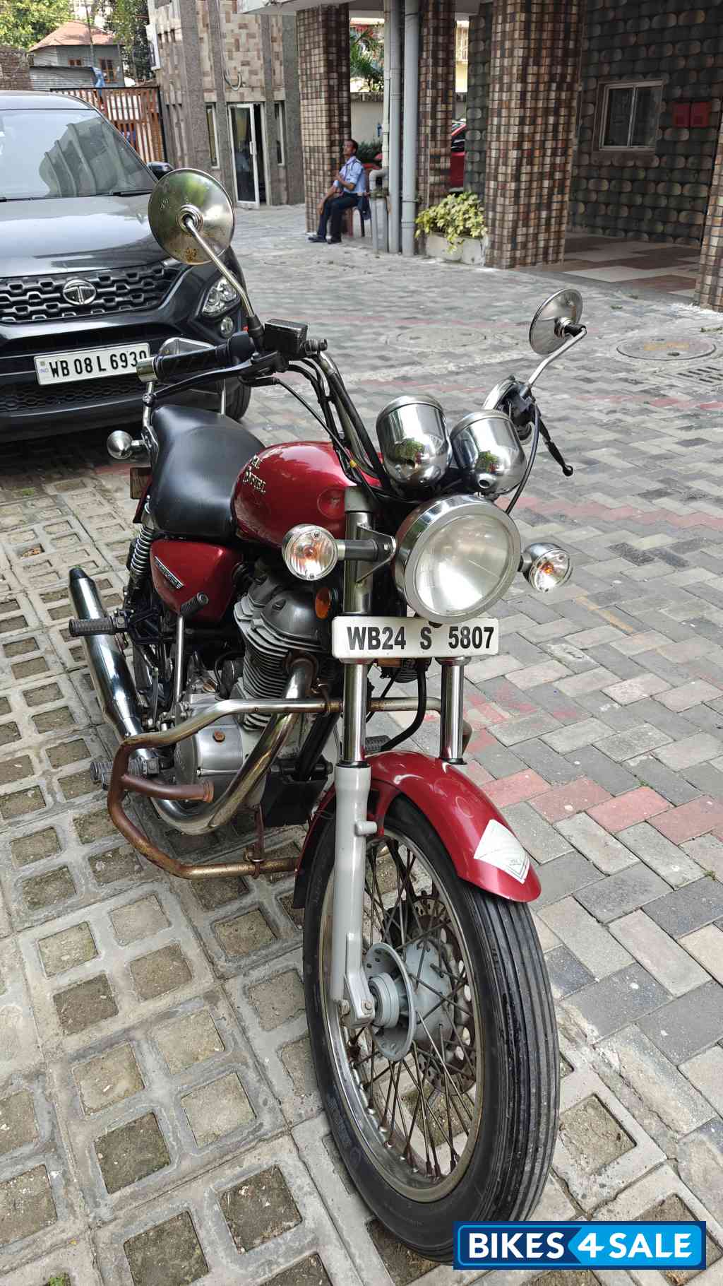 Royal Enfield Thunderbird TwinSpark 350