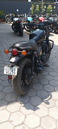 Royal Enfield Hunter 350 Metro