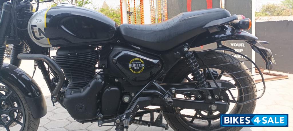 Royal Enfield Hunter 350 Metro