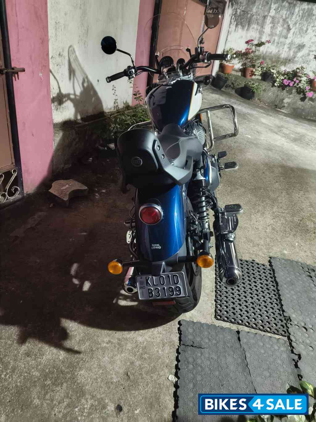 Royal Enfield Super Meteor 650