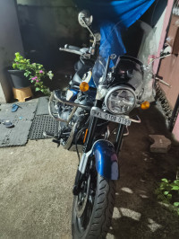 Royal Enfield Super Meteor 650