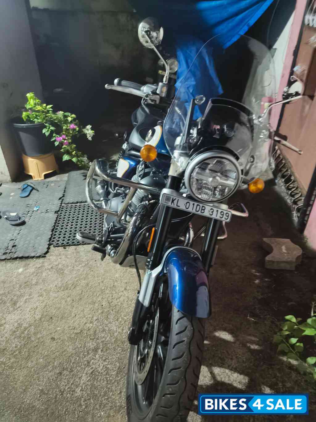 Royal Enfield Super Meteor 650