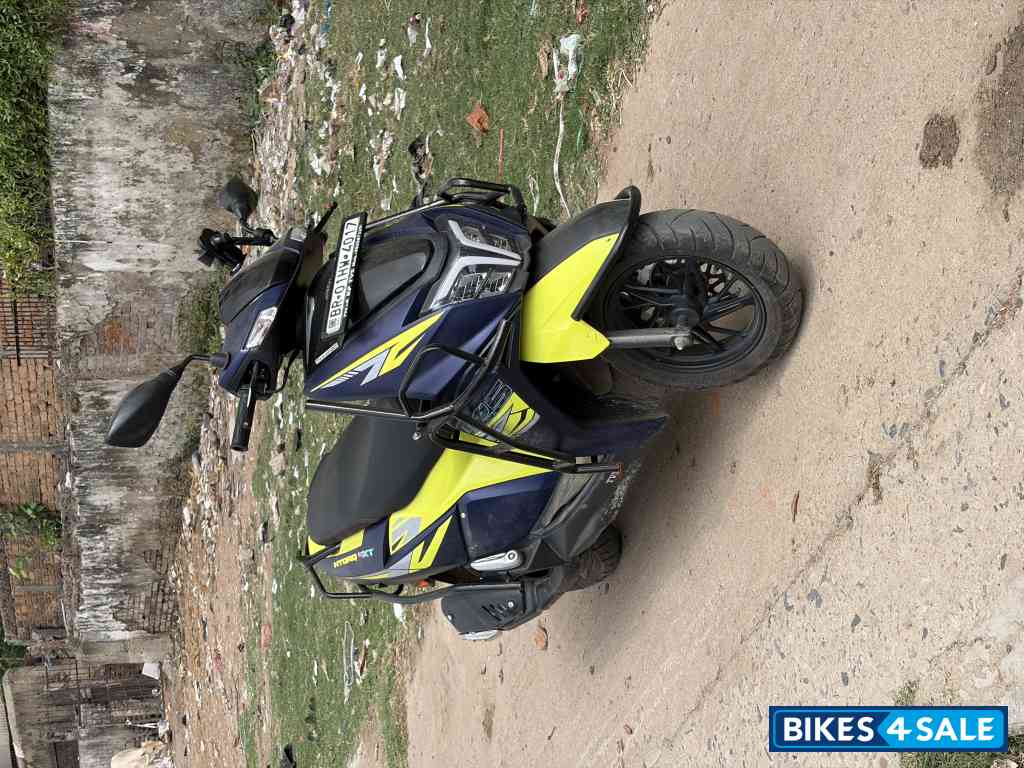 Neon-blue TVS NTORQ 125 XT Neon-blue TVS NTORQ 125 XT