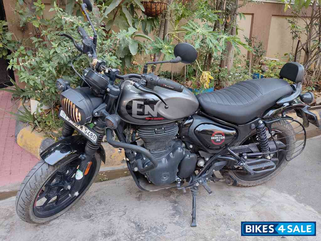 Royal Enfield Hunter 350 Metro