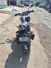 Black TVS Apache RTR 160 4V BS6