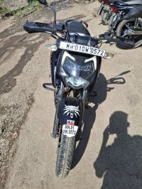 Black TVS Apache RTR 160 4V BS6