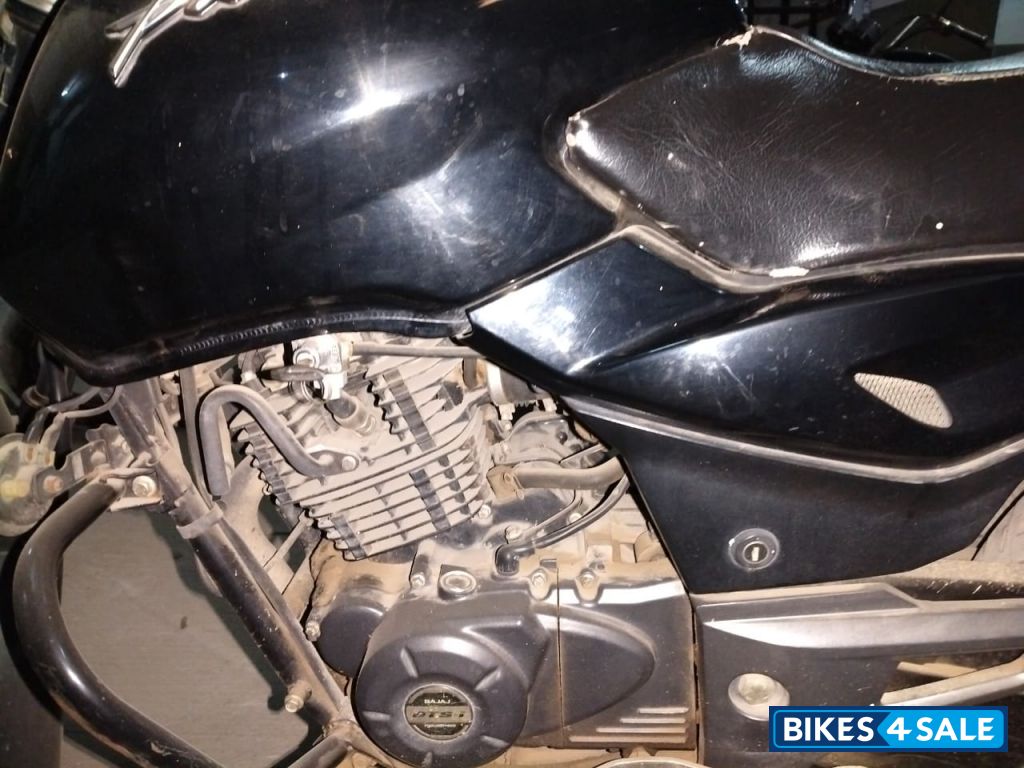 Black Bajaj Pulsar 150