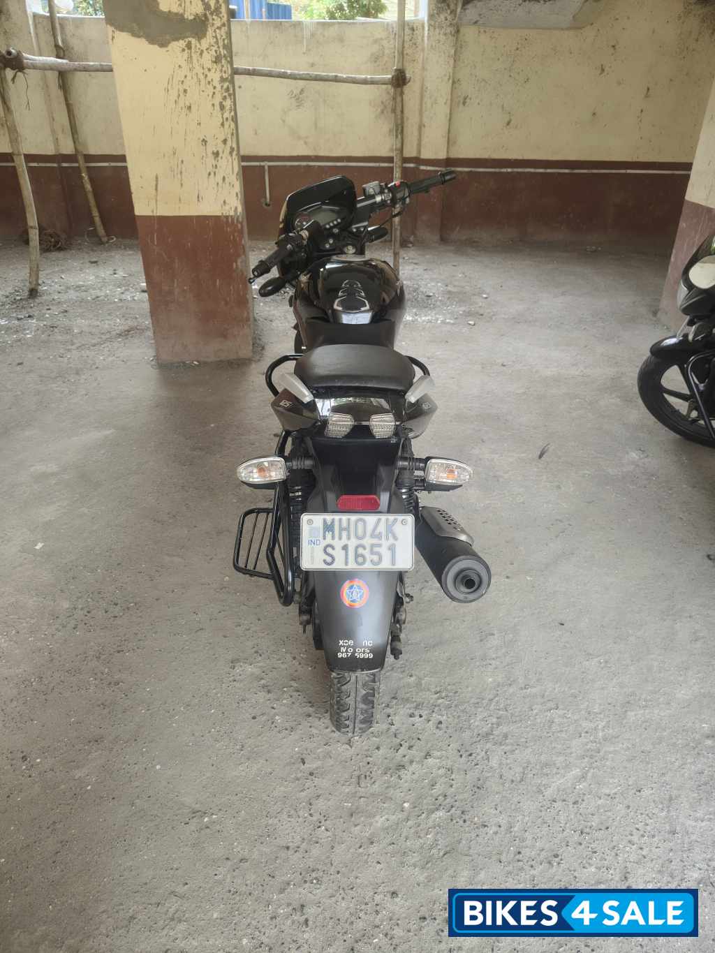 Bajaj Pulsar 125 Split Seat
