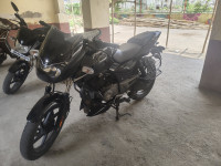 Bajaj Pulsar 125 Split Seat