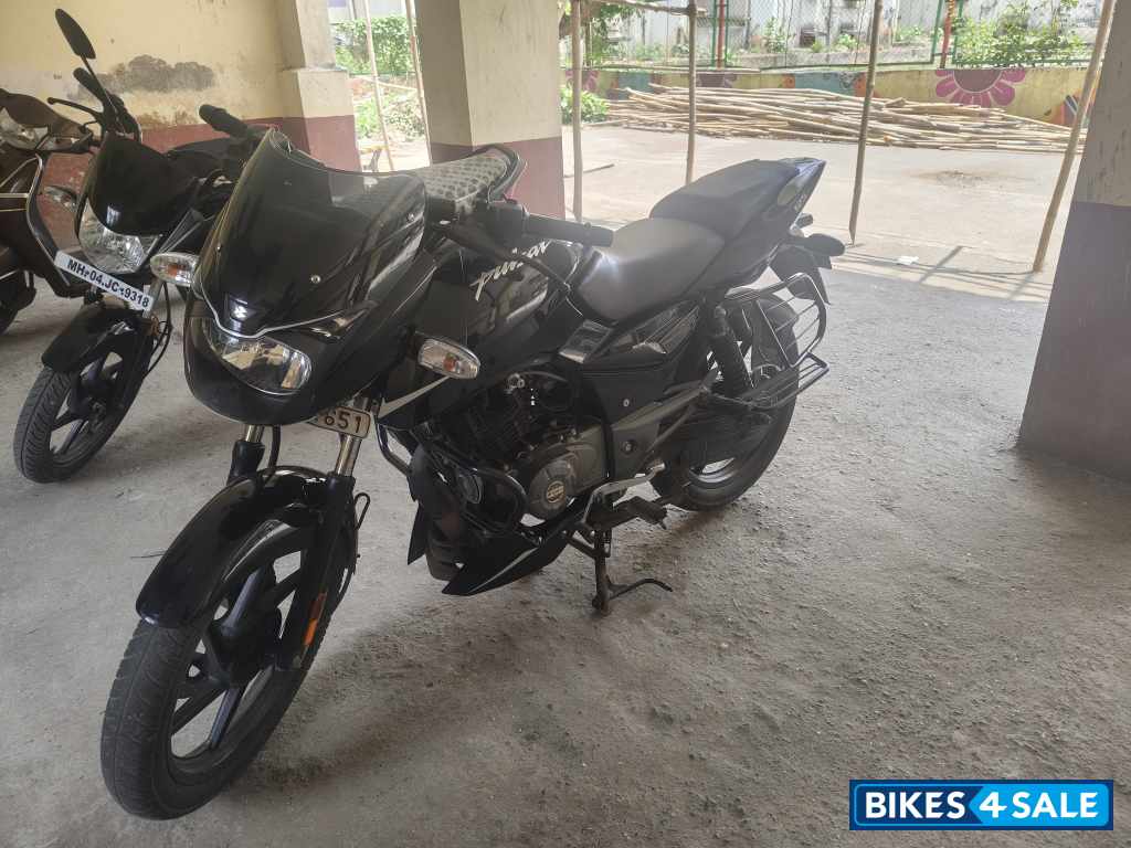 Bajaj Pulsar 125 Split Seat
