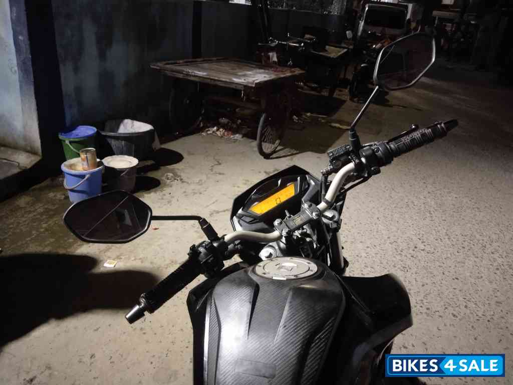 Black Honda CB Hornet 160R