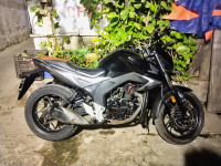 Black Honda CB Hornet 160R