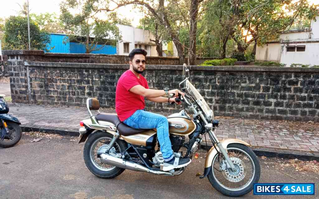 Bajaj Avenger Cruise 220 Bajaj Avenger Cruise 220