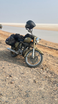 Royal Enfield Classic Desert Storm
