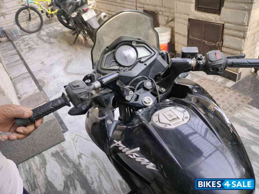 Bajaj Pulsar AS 150