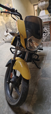 Black Yellow Hero Passion Pro BS6