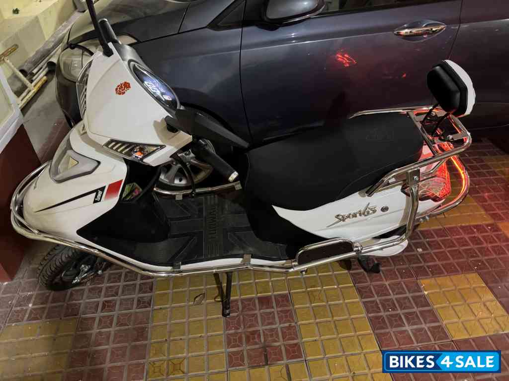 White Tunwal Sport 63 60V